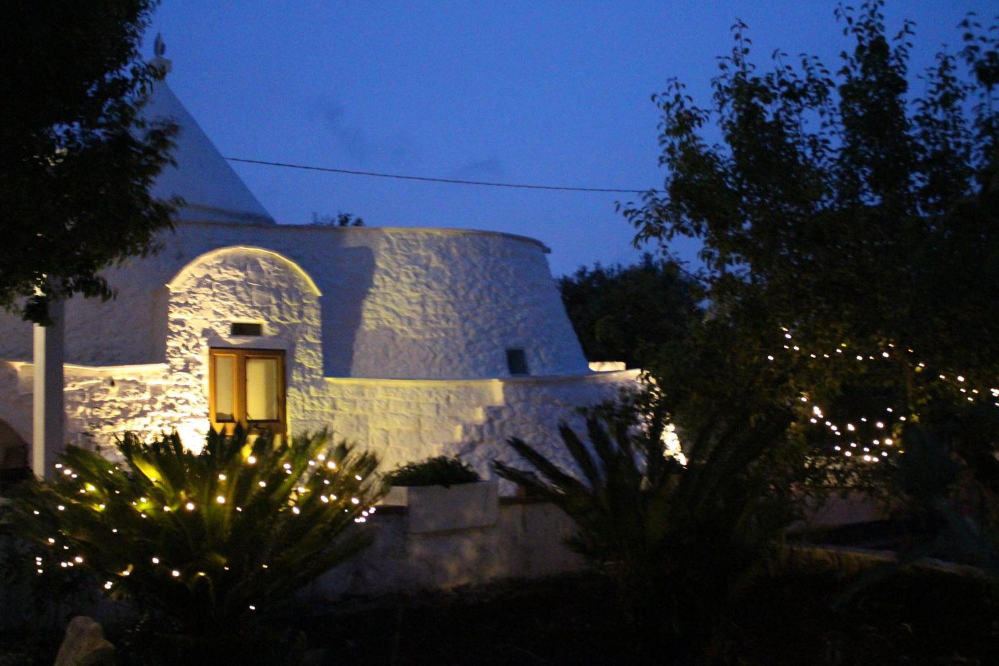 Affittacamere Trullo Il Melograno Ostuni Esterno foto